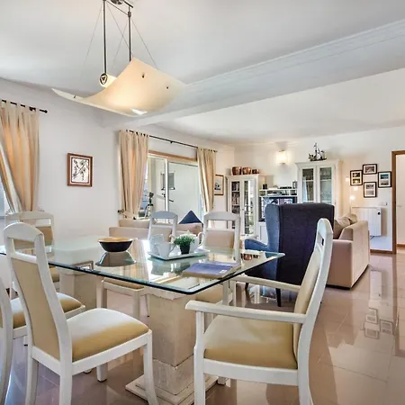 Apartamento Gale Garden 1e *